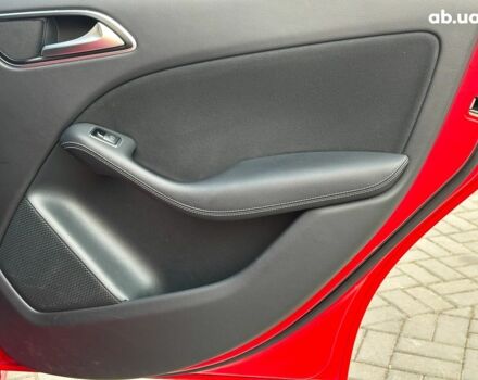 Красный Мерседес Б-класс, объемом двигателя 0 л и пробегом 137 тыс. км за 10790 $, фото 18 на Automoto.ua