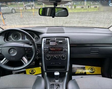 Мерседес Б-класс, объемом двигателя 2 л и пробегом 265 тыс. км за 6750 $, фото 12 на Automoto.ua