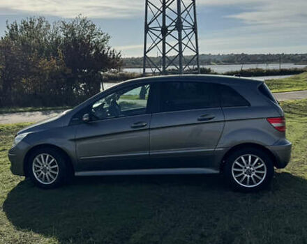 Мерседес Б-класс, объемом двигателя 1.7 л и пробегом 204 тыс. км за 8200 $, фото 3 на Automoto.ua