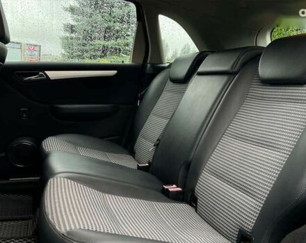 Мерседес Б-класс, объемом двигателя 2 л и пробегом 265 тыс. км за 6750 $, фото 11 на Automoto.ua