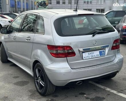 Мерседес Б-класс, объемом двигателя 2 л и пробегом 270 тыс. км за 5990 $, фото 5 на Automoto.ua