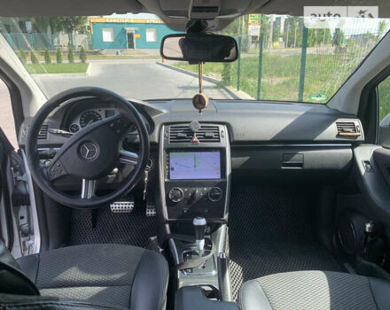 Мерседес Б-класс, объемом двигателя 1.7 л и пробегом 252 тыс. км за 7100 $, фото 12 на Automoto.ua