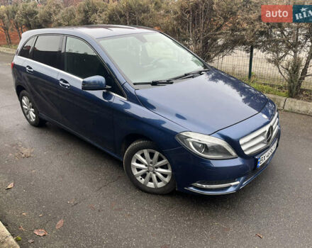 Мерседес Б-класс, объемом двигателя 1.8 л и пробегом 198 тыс. км за 10500 $, фото 1 на Automoto.ua