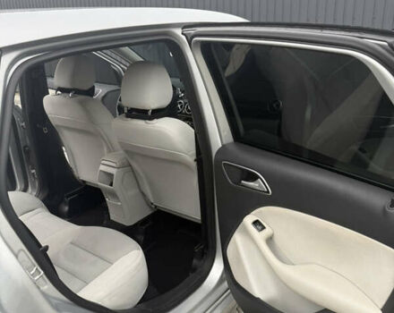 Мерседес Б-класс 2014 в Львове на Automoto.ua Мерседес Б-класс, объемом двигателя 1.46 л и пробегом 156 тыс. км за 12500 $, фото 7 на Automoto.ua