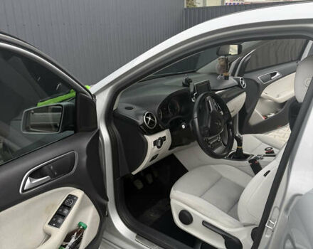 Мерседес Б-класс 2014 в Львове на Automoto.ua Мерседес Б-класс, объемом двигателя 1.46 л и пробегом 156 тыс. км за 12500 $, фото 4 на Automoto.ua