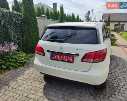 Мерседес Б-класс, объемом двигателя 0 л и пробегом 90 тыс. км за 9999 $, фото 3 на Automoto.ua