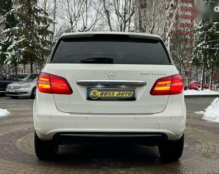 Мерседес Б-класс, объемом двигателя 0 л и пробегом 146 тыс. км за 11700 $, фото 5 на Automoto.ua