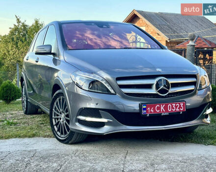 Мерседес Б-класс, объемом двигателя 0 л и пробегом 72 тыс. км за 10750 $, фото 4 на Automoto.ua