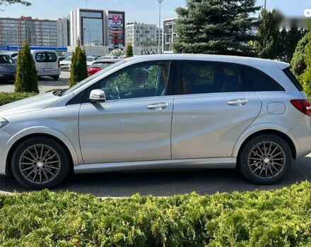 Мерседес Б-класс 2016 в Львове на Automoto.ua Мерседес Б-класс, объемом двигателя 0 л и пробегом 124 тыс. км за 10999 $, фото 3 на Automoto.ua