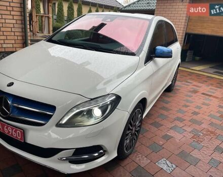 Мерседес Б-клас, об'ємом двигуна 0 л та пробігом 101 тис. км за 11650 $, фото 1 на Automoto.ua