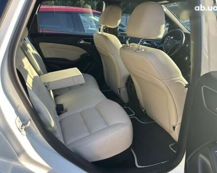 Мерседес Б-клас, об'ємом двигуна 0 л та пробігом 82 тис. км за 12500 $, фото 14 на Automoto.ua