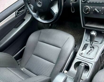 Мерседес Б-класс, объемом двигателя 2 л и пробегом 290 тыс. км за 6800 $, фото 4 на Automoto.ua