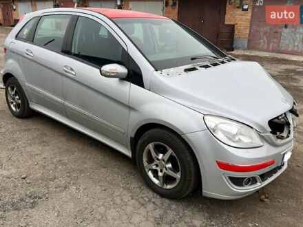 Мерседес Б-класс 2005 в Белой Церкве на Automoto.ua Мерседес Б-класс, объемом двигателя 1.7 л и пробегом 269 тыс. км за 1350 $, фото 1 на Automoto.ua