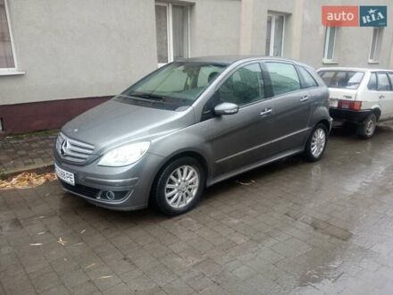 Мерседес Б-класс 2008 в Городке на Automoto.ua Мерседес Б-класс, объемом двигателя 1.99 л и пробегом 292 тыс. км за 7200 $, фото 1 на Automoto.ua