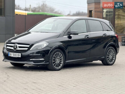 Мерседес Б-класс 2015 в Ровно на Automoto.ua Мерседес Б-класс, объемом двигателя 0 л и пробегом 62 тыс. км за 10700 $, фото 1 на Automoto.ua