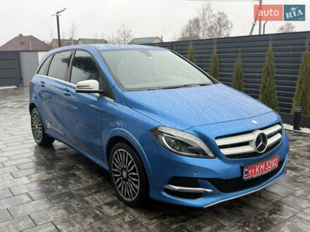 Мерседес Б-класс, объемом двигателя 0 л и пробегом 109 тыс. км за 10100 $, фото 1 на Automoto.ua