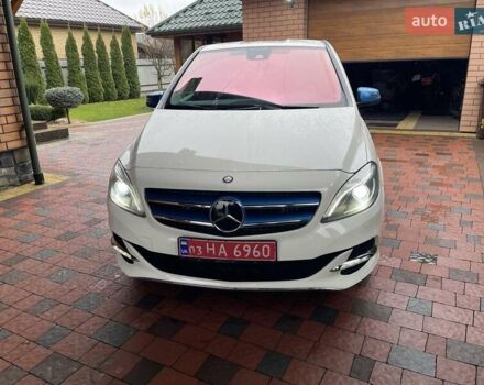 Мерседес Б-клас, об'ємом двигуна 0 л та пробігом 101 тис. км за 11650 $, фото 1 на Automoto.ua
