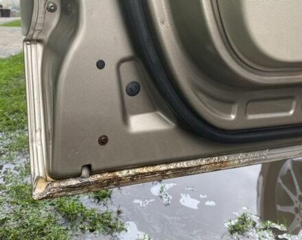 Желтый Мерседес Б-класс, объемом двигателя 2 л и пробегом 340 тыс. км за 6200 $, фото 7 на Automoto.ua