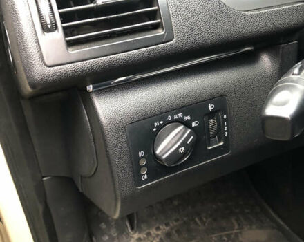 Жовтий Мерседес Б-клас, об'ємом двигуна 2 л та пробігом 460 тис. км за 5400 $, фото 5 на Automoto.ua