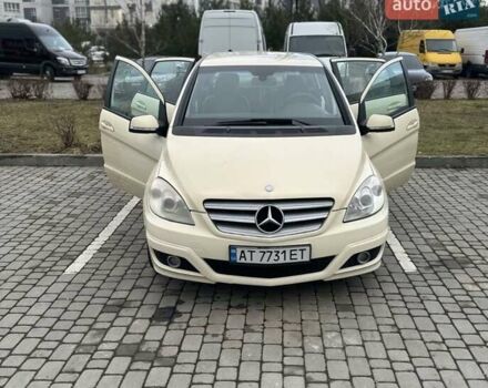 Жовтий Мерседес Б-клас, об'ємом двигуна 2.03 л та пробігом 281 тис. км за 7000 $, фото 5 на Automoto.ua