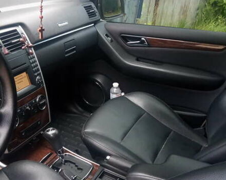 Жовтий Мерседес Б-клас, об'ємом двигуна 1.99 л та пробігом 272 тис. км за 7000 $, фото 3 на Automoto.ua