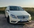 Желтый Мерседес Б-класс, объемом двигателя 1.46 л и пробегом 355 тыс. км за 8900 $, фото 17 на Automoto.ua