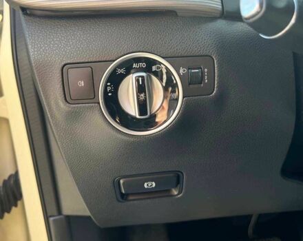 Желтый Мерседес Б-класс, объемом двигателя 1.5 л и пробегом 510 тыс. км за 10199 $, фото 13 на Automoto.ua