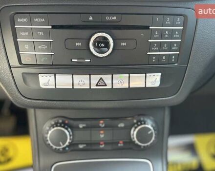 Желтый Мерседес Б-класс, объемом двигателя 1.46 л и пробегом 510 тыс. км за 10199 $, фото 20 на Automoto.ua