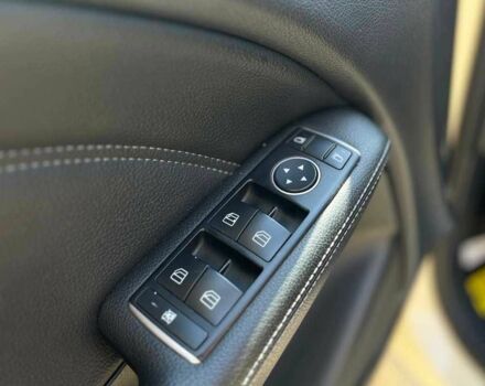 Желтый Мерседес Б-класс, объемом двигателя 1.5 л и пробегом 510 тыс. км за 10199 $, фото 11 на Automoto.ua