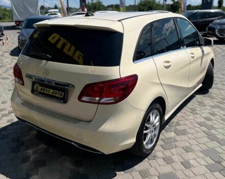 Желтый Мерседес Б-класс, объемом двигателя 1.5 л и пробегом 510 тыс. км за 10199 $, фото 6 на Automoto.ua