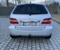 Мерседес Б-класс 2005 в Самборе на Automoto.ua Серый Мерседес Б-класс, объемом двигателя 2 л и пробегом 3 тыс. км за 5500 $, фото 2 на Automoto.ua