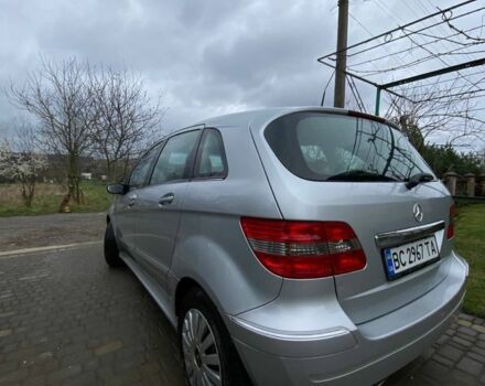 Сірий Мерседес Б-клас, об'ємом двигуна 1.5 л та пробігом 300 тис. км за 4900 $, фото 2 на Automoto.ua