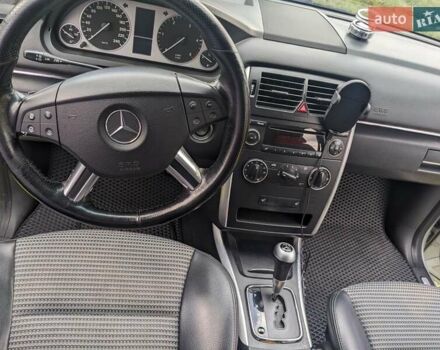 Мерседес Б-клас 2005 у Маневичах на Automoto.ua Сірий Мерседес Б-клас, об'ємом двигуна 1.99 л та пробігом 332 тис. км за 6500 $, фото 8 на Automoto.ua