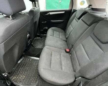 Сірий Мерседес Б-клас, об'ємом двигуна 1.7 л та пробігом 269 тис. км за 1346 $, фото 9 на Automoto.ua