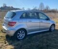 Сірий Мерседес Б-клас, об'ємом двигуна 2 л та пробігом 250 тис. км за 5900 $, фото 1 на Automoto.ua
