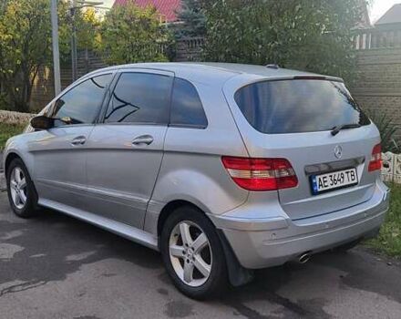 Мерседес Б-класс 2005 в Першотравенске на Automoto.ua Серый Мерседес Б-класс, объемом двигателя 1.7 л и пробегом 172 тыс. км за 6200 $, фото 15 на Automoto.ua