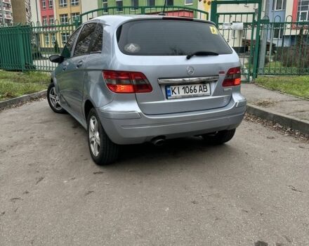 Серый Мерседес Б-класс, объемом двигателя 2 л и пробегом 273 тыс. км за 4999 $, фото 15 на Automoto.ua