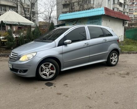 Серый Мерседес Б-класс, объемом двигателя 2 л и пробегом 273 тыс. км за 4999 $, фото 9 на Automoto.ua