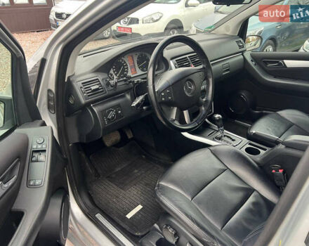 Серый Мерседес Б-класс, объемом двигателя 2.03 л и пробегом 125 тыс. км за 7950 $, фото 14 на Automoto.ua