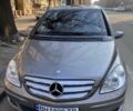 Сірий Мерседес Б-клас, об'ємом двигуна 1.7 л та пробігом 265 тис. км за 5000 $, фото 1 на Automoto.ua