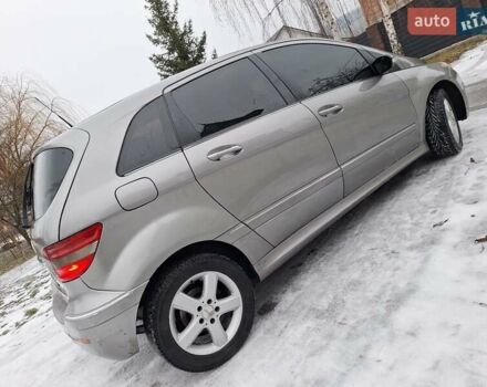 Сірий Мерседес Б-клас, об'ємом двигуна 2.03 л та пробігом 379 тис. км за 4700 $, фото 11 на Automoto.ua