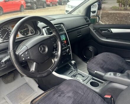 Серый Мерседес Б-класс, объемом двигателя 2 л и пробегом 273 тыс. км за 4999 $, фото 13 на Automoto.ua