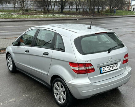 Сірий Мерседес Б-клас, об'ємом двигуна 1.7 л та пробігом 232 тис. км за 5350 $, фото 9 на Automoto.ua