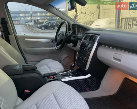 Серый Мерседес Б-класс, объемом двигателя 1.7 л и пробегом 99 тыс. км за 6950 $, фото 22 на Automoto.ua