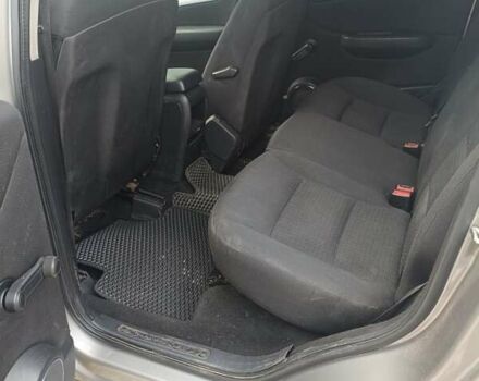 Сірий Мерседес Б-клас, об'ємом двигуна 1.99 л та пробігом 370 тис. км за 4200 $, фото 5 на Automoto.ua