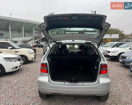 Серый Мерседес Б-класс, объемом двигателя 2.03 л и пробегом 125 тыс. км за 7950 $, фото 8 на Automoto.ua