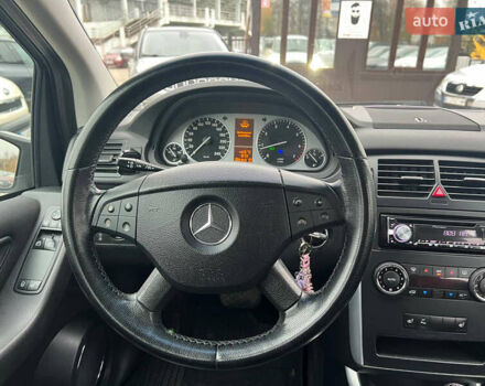 Серый Мерседес Б-класс, объемом двигателя 2.03 л и пробегом 125 тыс. км за 7950 $, фото 19 на Automoto.ua