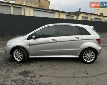 Серый Мерседес Б-класс, объемом двигателя 1.99 л и пробегом 223 тыс. км за 5500 $, фото 4 на Automoto.ua