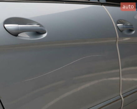 Серый Мерседес Б-класс, объемом двигателя 2 л и пробегом 273 тыс. км за 5500 $, фото 7 на Automoto.ua