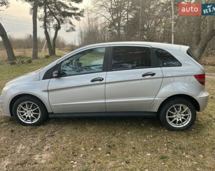 Серый Мерседес Б-класс, объемом двигателя 1.99 л и пробегом 246 тыс. км за 6500 $, фото 4 на Automoto.ua